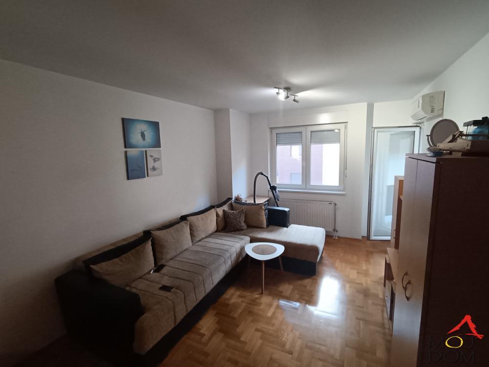 Glavna slika -Stan,NOVI SAD,SOCIJALNO,kv: 45, € 164285, ID: 1032454