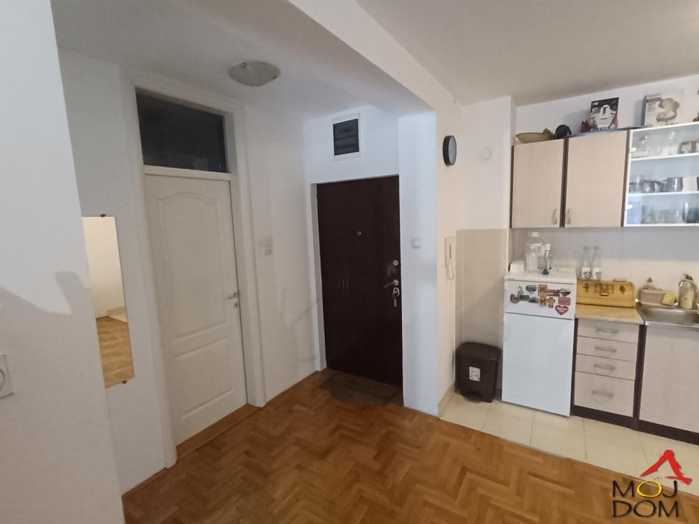 Slika 4 - Stan,NOVI SAD,SOCIJALNO,kv: 45, € 164285, ID: 1032454
