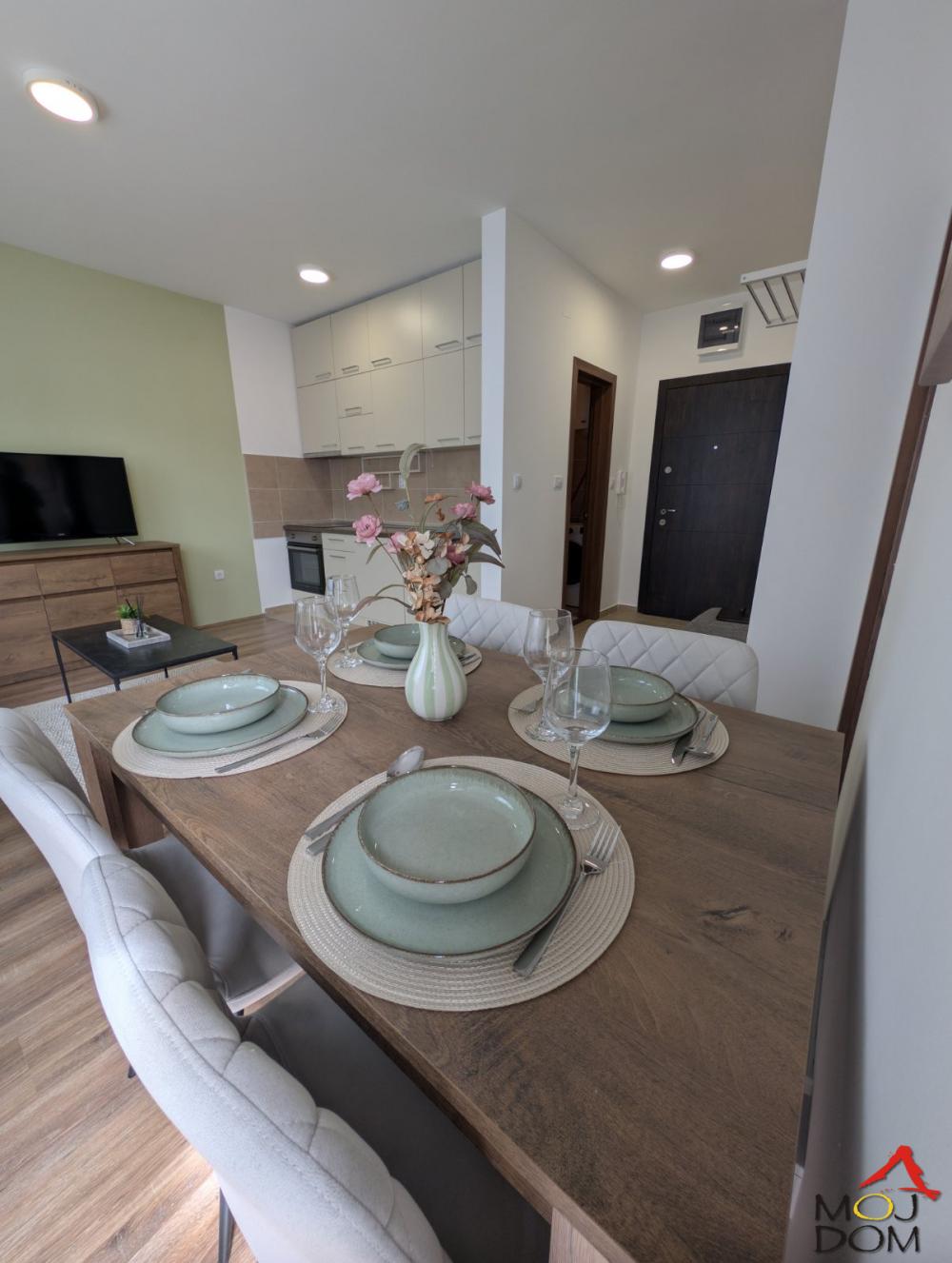 Slika 5 - Stan,NOVI SAD,ADICE,kv: 37, € 99000, ID: 1032475