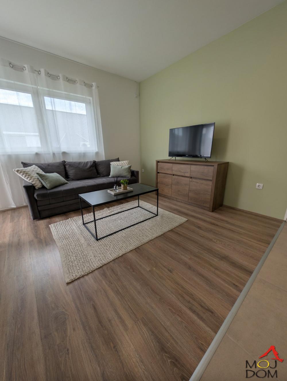 Slika 1 - Stan,NOVI SAD,ADICE,kv: 37, € 99000, ID: 1032475