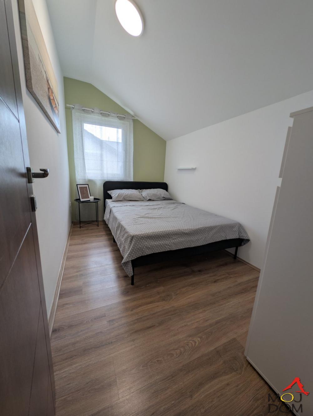 Slika 10 - Stan,NOVI SAD,ADICE,kv: 37, € 99000, ID: 1032475