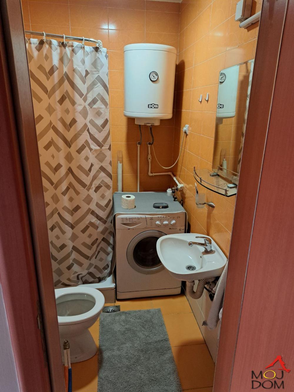 Slika 6 - Stan,NOVI SAD,TELEP,kv: 22, € 55600, ID: 1030653