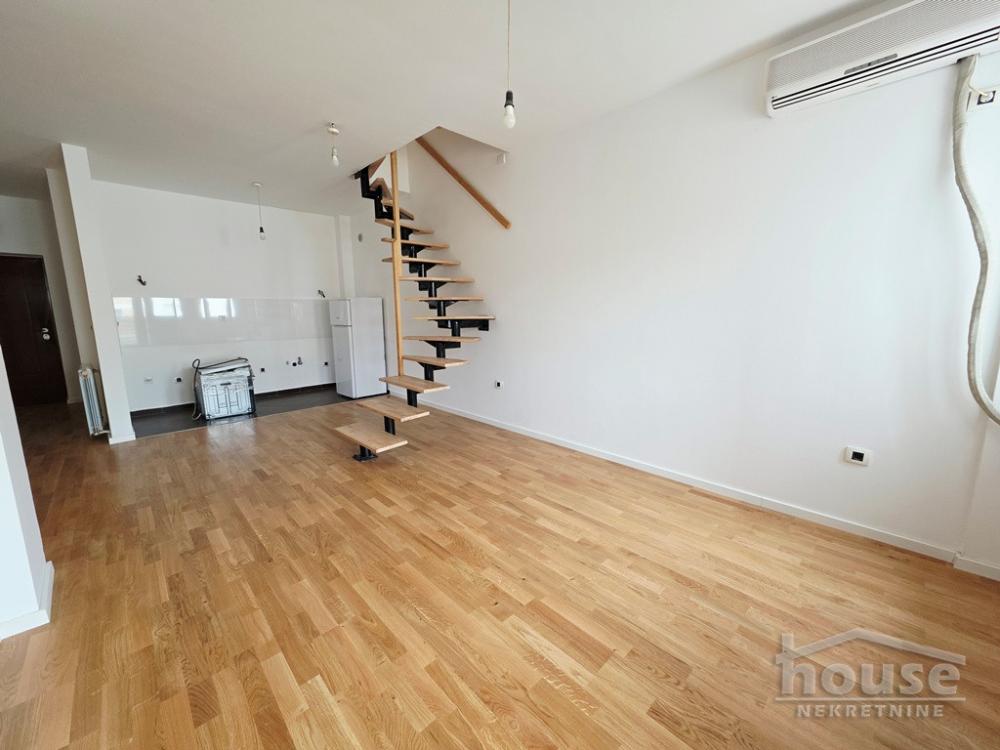 Slika 2 - Stan,NOVI SAD,BULEVAR,kv: 51.00, € 199000, ID: 1065980
