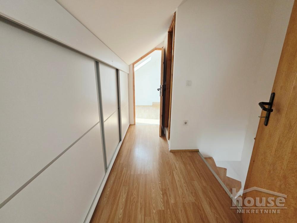 Slika 11 - Stan,NOVI SAD,BULEVAR,kv: 51.00, € 199000, ID: 1065980