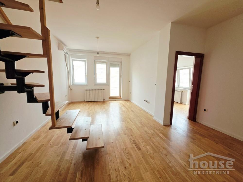 Slika 1 - Stan,NOVI SAD,BULEVAR,kv: 51.00, € 199000, ID: 1065980