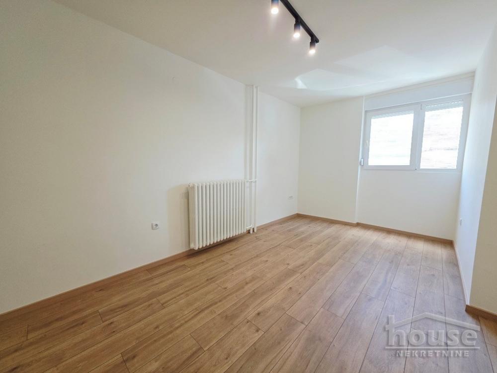 Slika 4 - Stan,NOVI SAD,SAJAM,kv: 37.00, € 120000, ID: 1065964