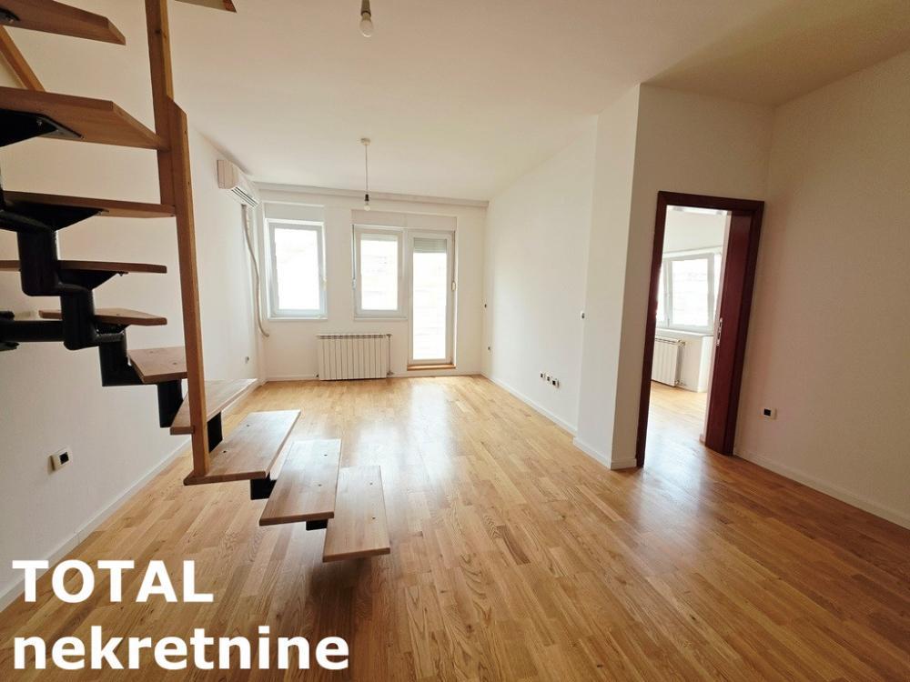 Glavna slika -Stan,NOVI SAD,BULEVAR,kv: 51.00, € 199000, ID: 1102826