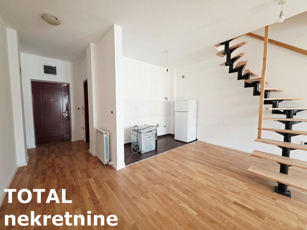 Slika 7 - Stan,NOVI SAD,BULEVAR,kv: 51.00, € 199000, ID: 1102826