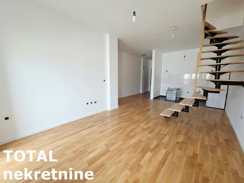 Slika 2 - Stan,NOVI SAD,BULEVAR,kv: 51.00, € 199000, ID: 1102826