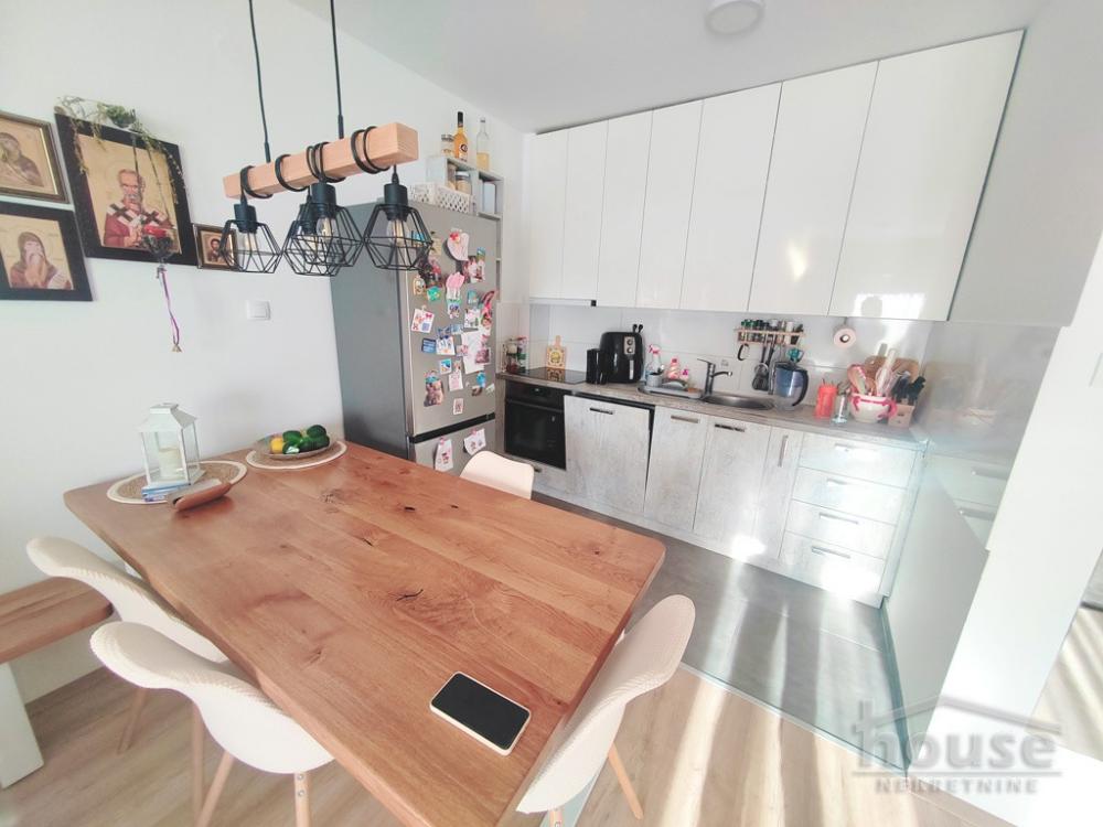 Slika 3 - Stan,NOVI SAD,VETERNIČKA RAMPA,kv: 51.00, € 115000, ID: 1065983
