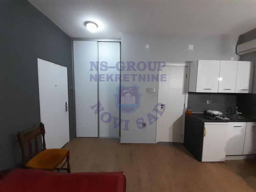 Slika 2 - Prodaja stana, 19m2, Novi Sad centar Novi Sad