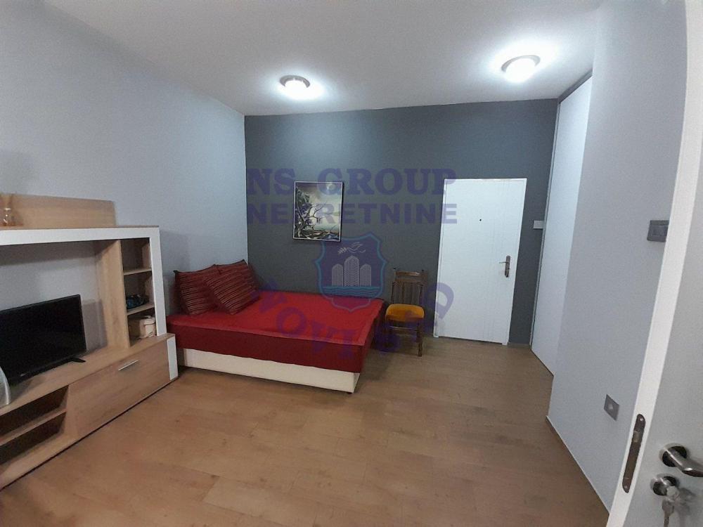 Slika 4 - Prodaja stana, 19m2, Novi Sad centar Novi Sad