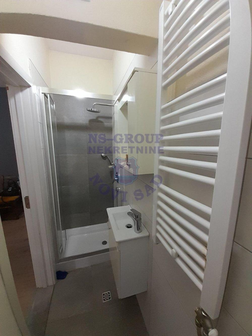 Slika 5 - Prodaja stana, 19m2, Novi Sad centar Novi Sad
