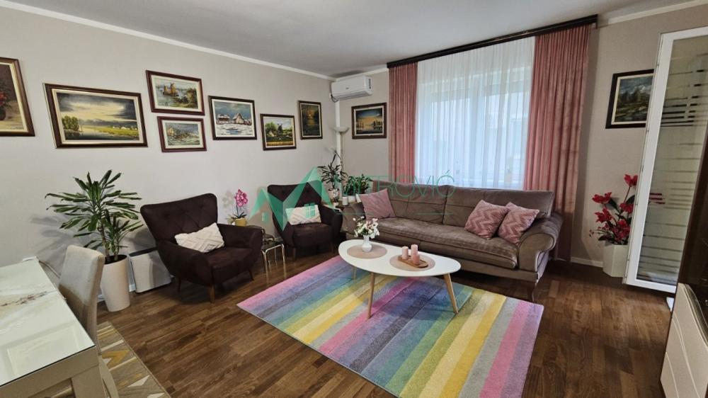 Slika 1 - Porodičan 3.5 stan sa dvorištem i parkingom – Adice, 68m² (1004501)