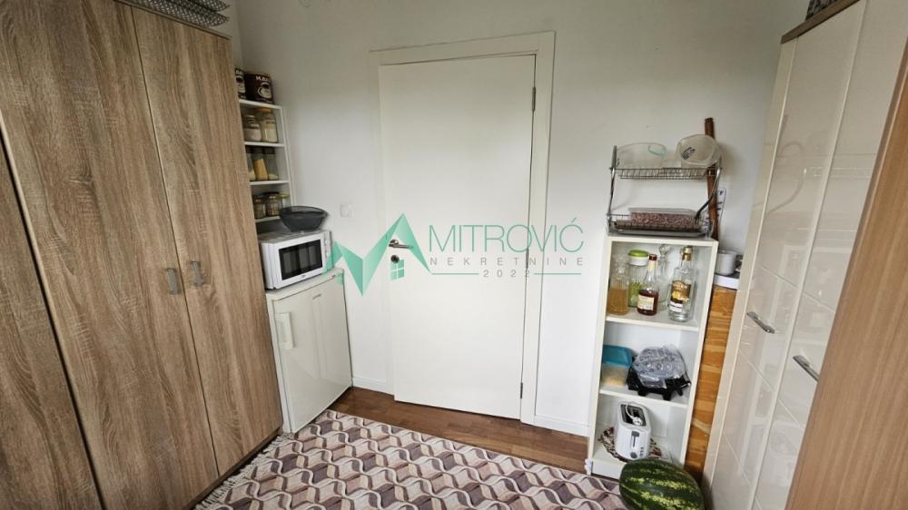 Slika 10 - Porodičan 3.5 stan sa dvorištem i parkingom – Adice, 68m² (1004501)
