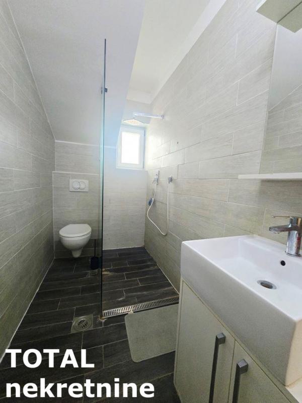 Slika 10 - Stan,NOVI SAD,CENTAR,kv: 40.00, € 116000, ID: 1102866