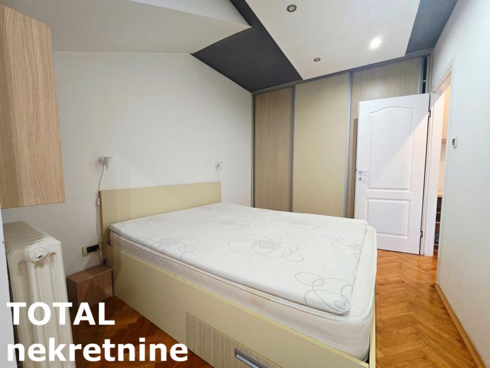 Slika 7 - Stan,NOVI SAD,CENTAR,kv: 40.00, € 116000, ID: 1102866