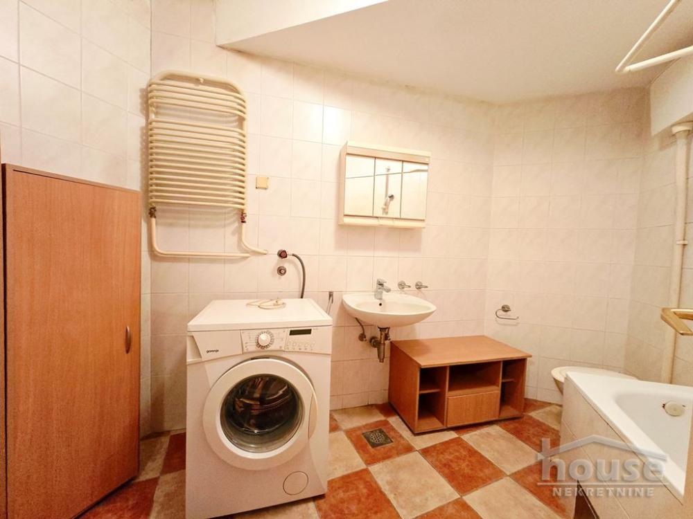 Slika 4 - Stan,NOVI SAD,GRBAVICA,kv: 27.00, € 88000, ID: 1066006