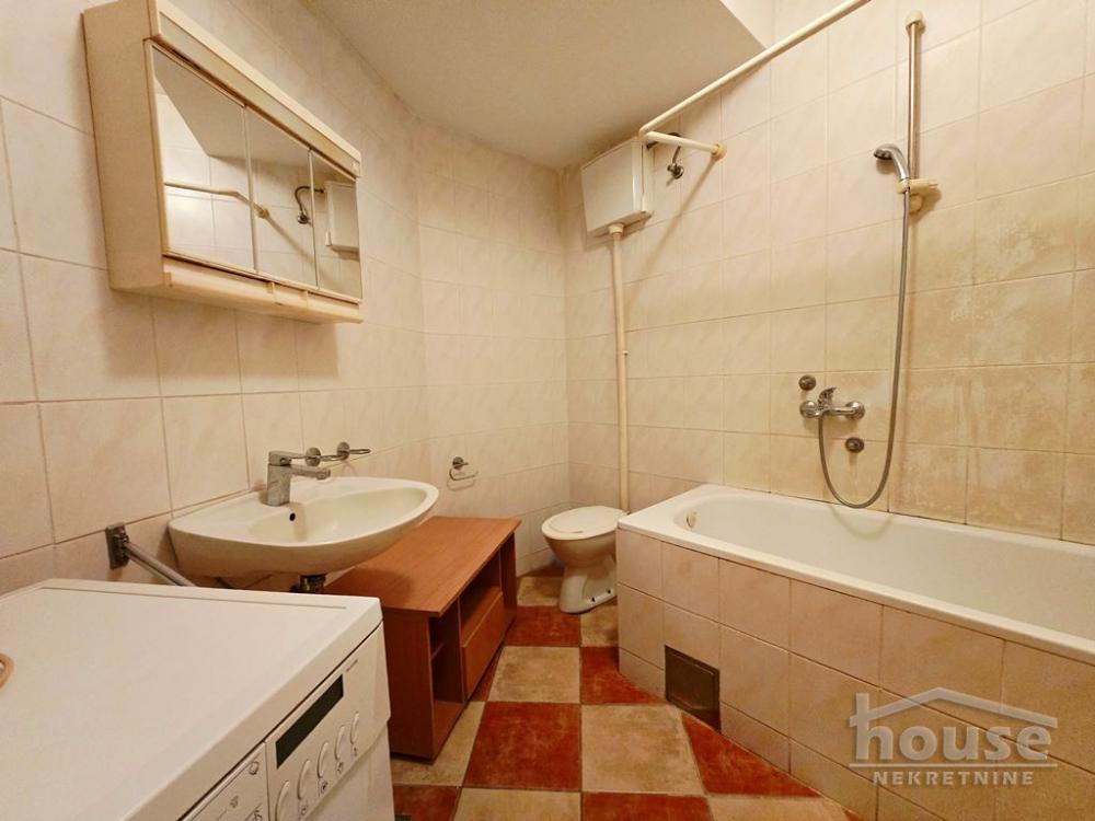Slika 3 - Stan,NOVI SAD,GRBAVICA,kv: 27.00, € 88000, ID: 1066006