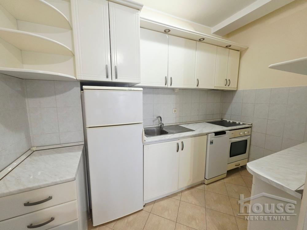 Slika 4 - Stan,NOVI SAD,SOCIJALNO,kv: 46.00, € 130000, ID: 1065927
