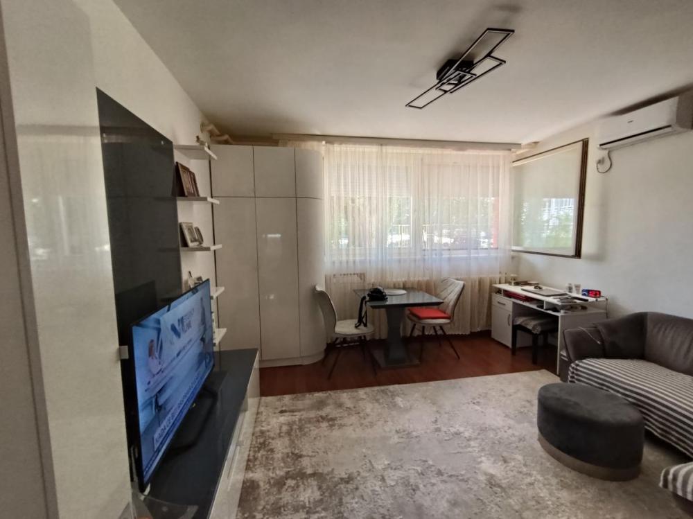 Slika 8 - Jednosoban 29m Novi Sad, Liman II Dragiše Brasovana , uknjizen