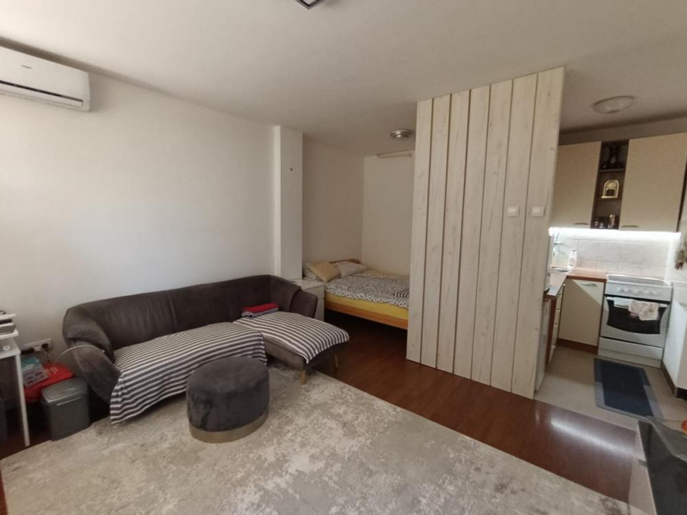 Slika 3 - Jednosoban 29m Novi Sad, Liman II Dragiše Brasovana , uknjizen