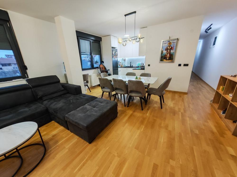 Glavna slika -Stan,NOVI SAD,TELEP,kv: 87.00, € 257500, ID: 1059298
