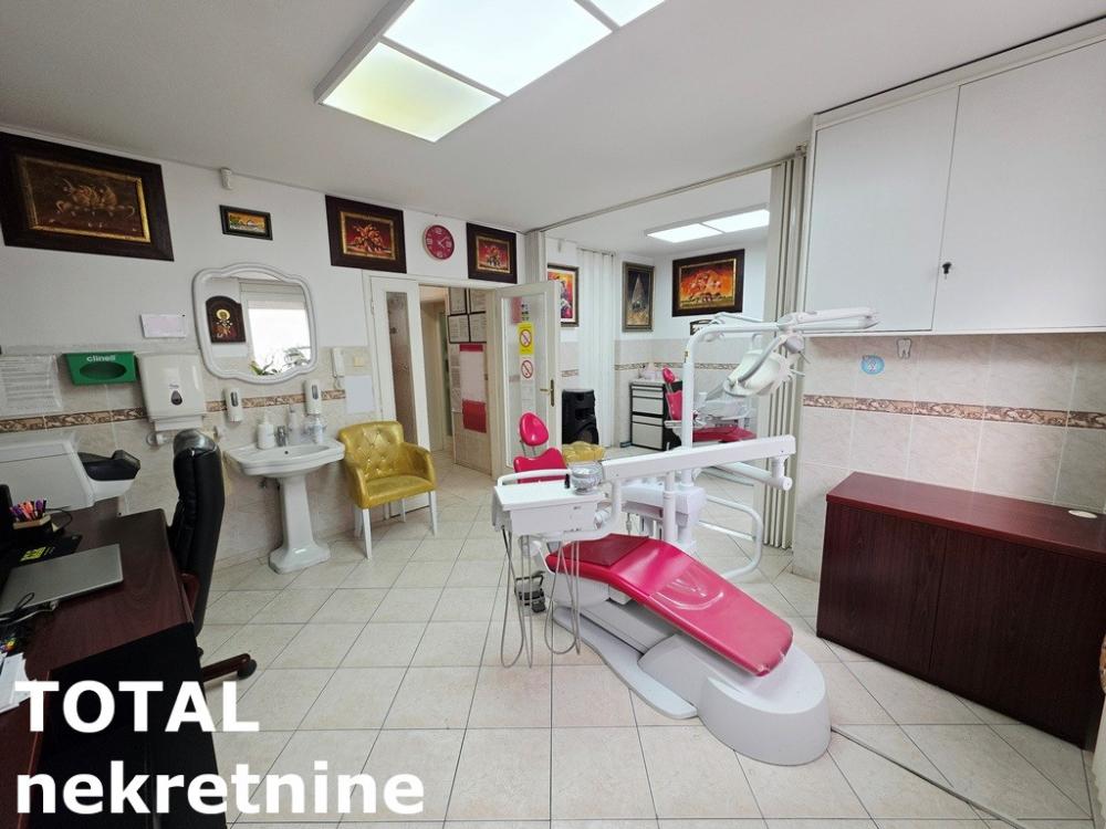Slika 2 - Stan,NOVI SAD,CENTAR,kv: 37.00, € 110000, ID: 1102855