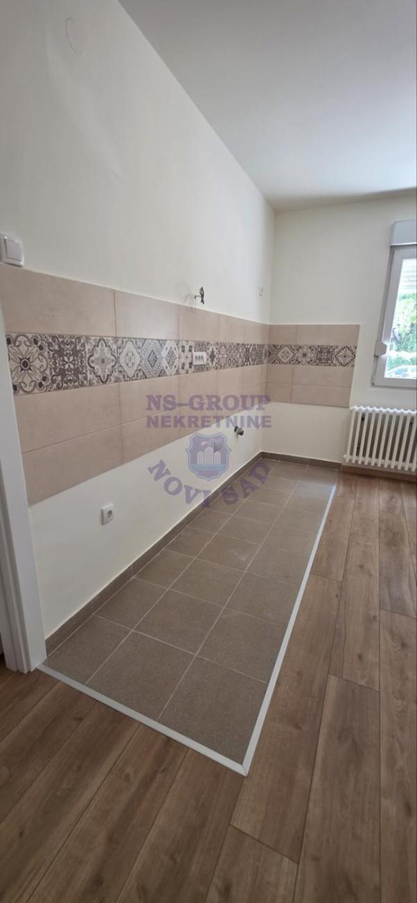 Glavna slika -Š-573882-Komplet renoviran