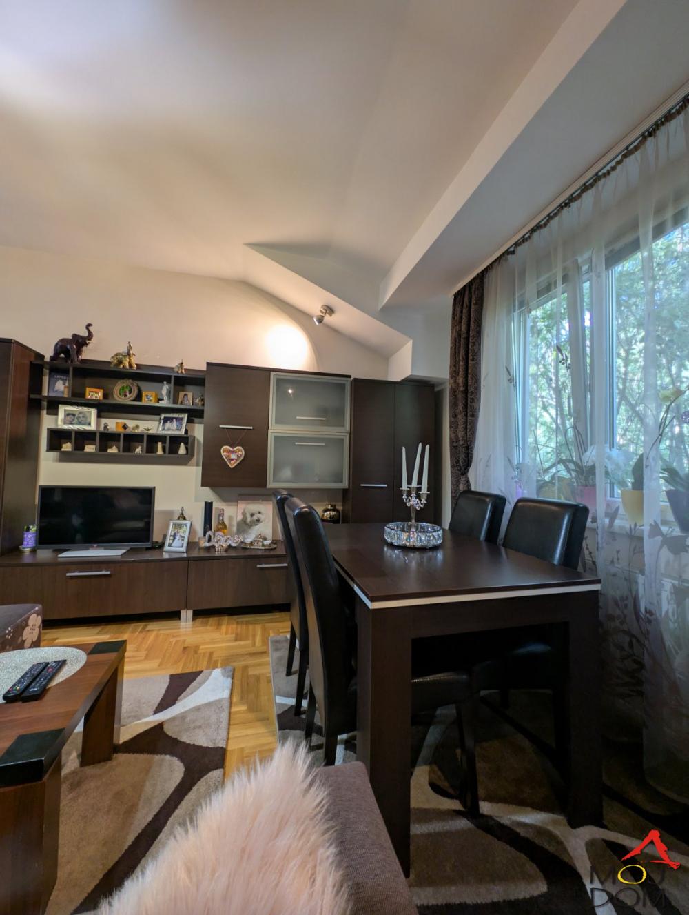 Slika 3 - Stan,NOVI SAD,KEJ,kv: 40, € 118500, ID: 1030614