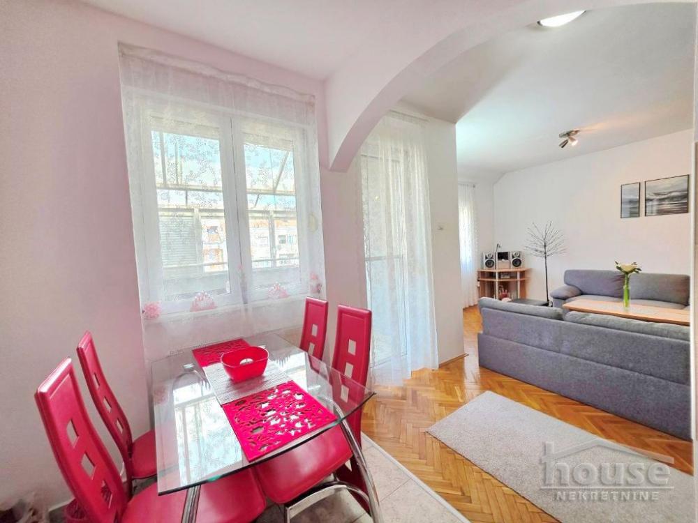 Slika 8 - Stan,NOVI SAD,NOVA DETELINARA,kv: 81.00, € 194400, ID: 1065775