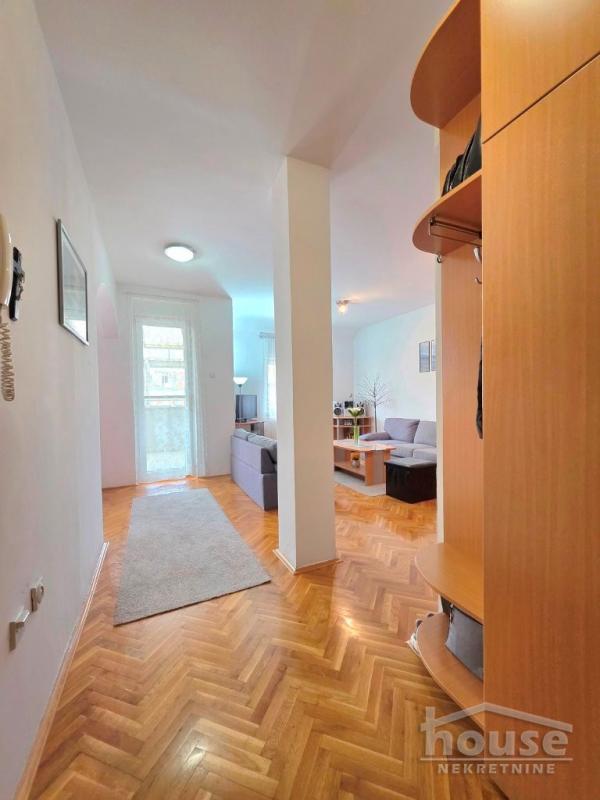 Slika 3 - Stan,NOVI SAD,NOVA DETELINARA,kv: 81.00, € 194400, ID: 1065775