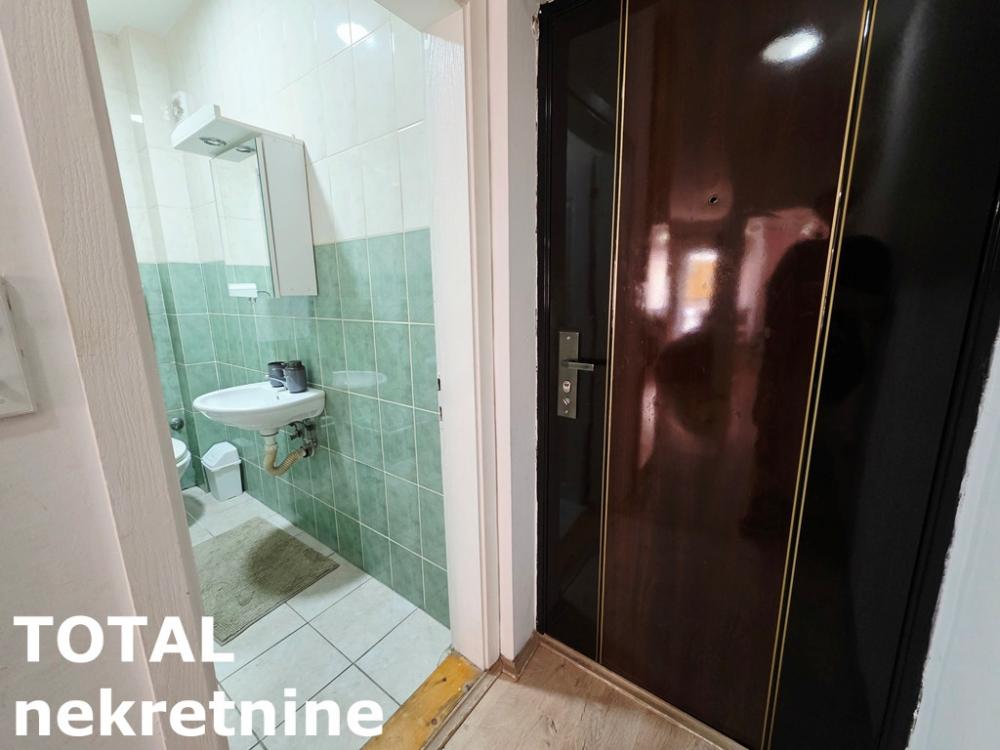 Slika 1 - Stan,NOVI SAD,GRBAVICA,kv: 36.00, € 100800, ID: 1102875