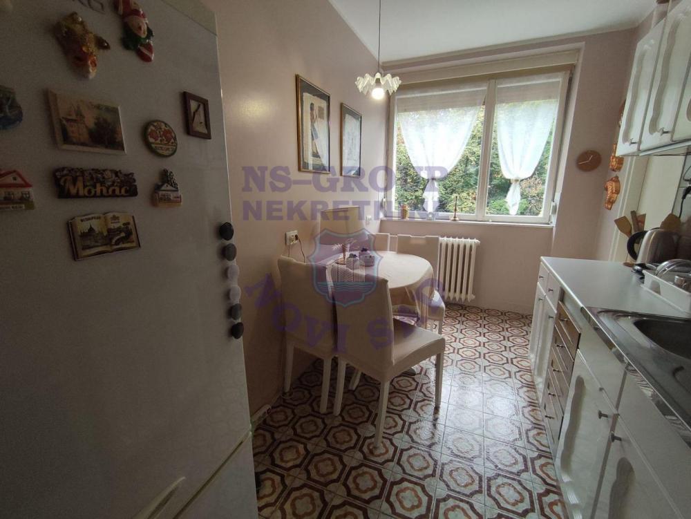Slika 3 - Dvosoban, 57m2, Banatić Novi Sad, sa terasom