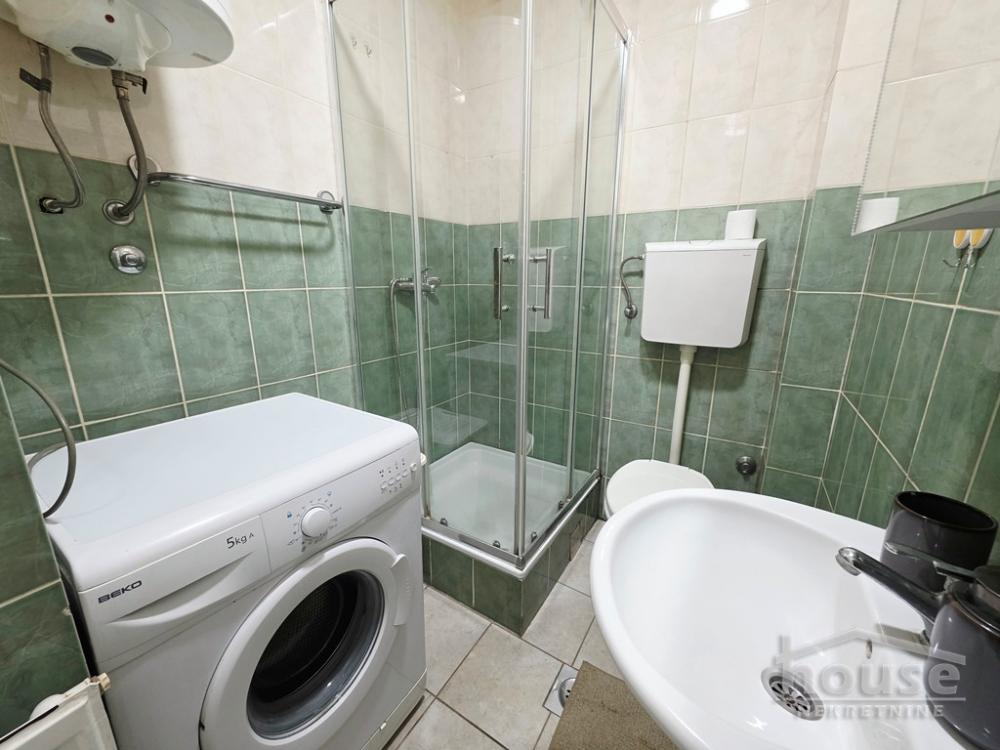 Slika 7 - Stan,NOVI SAD,GRBAVICA,kv: 36.00, € 100800, ID: 1066029
