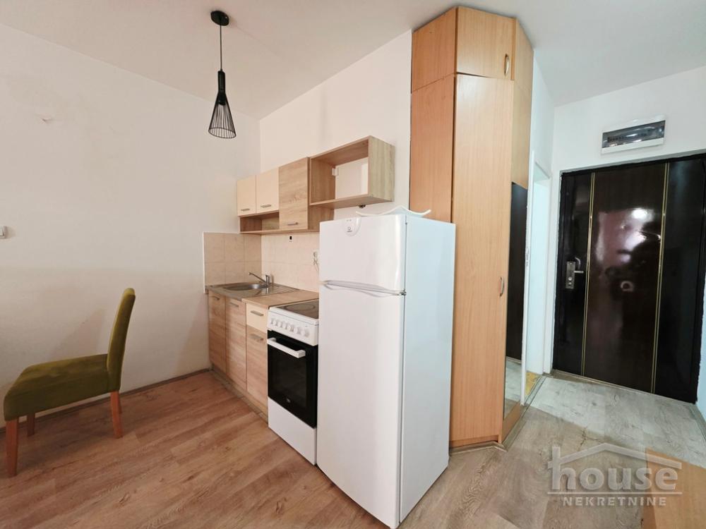 Slika 4 - Stan,NOVI SAD,GRBAVICA,kv: 36.00, € 100800, ID: 1066029
