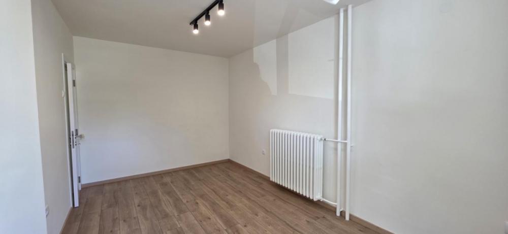 Slika 7 - Jednoiposoban stan 37m renoviran Bul. Kralja Petra I