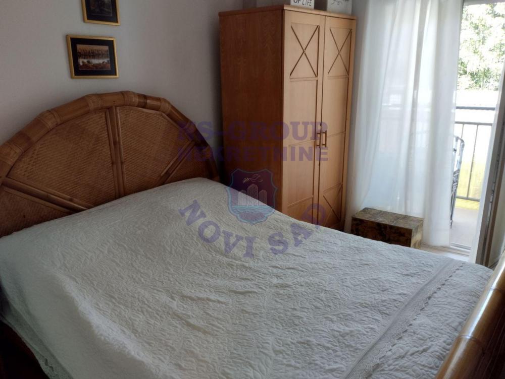 Slika 5 - Dvosoban, 57m2, Lipov gaj Novi Sad Novi Sad, sa terasom
