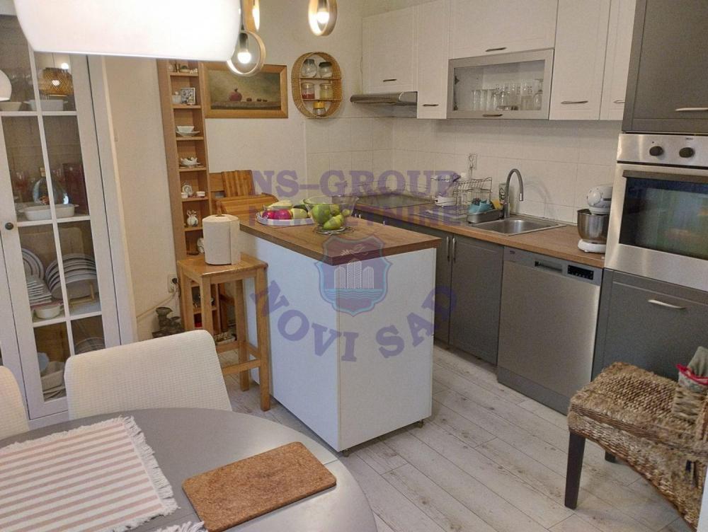 Slika 6 - Dvosoban, 57m2, Lipov gaj Novi Sad Novi Sad, sa terasom