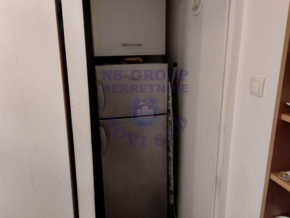 Slika 7 - Dvosoban, 57m2, Lipov gaj Novi Sad Novi Sad, sa terasom