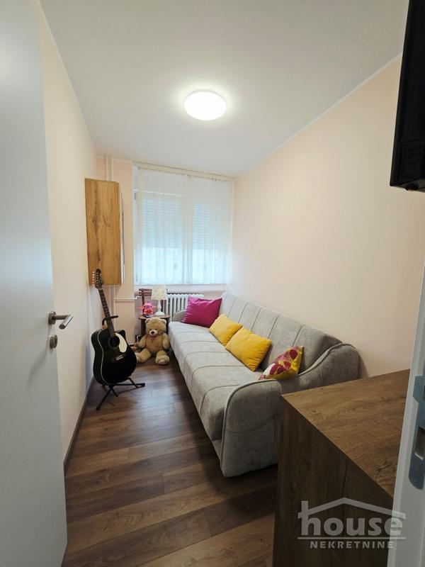 Slika 11 - Stan,NOVI SAD,BULEVAR,kv: 76.00, € 220000, ID: 1066011