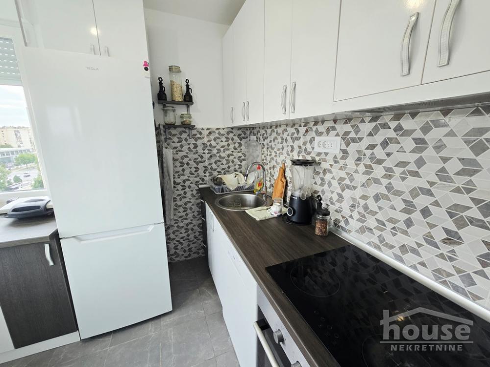 Slika 7 - Stan,NOVI SAD,BULEVAR,kv: 76.00, € 220000, ID: 1066011