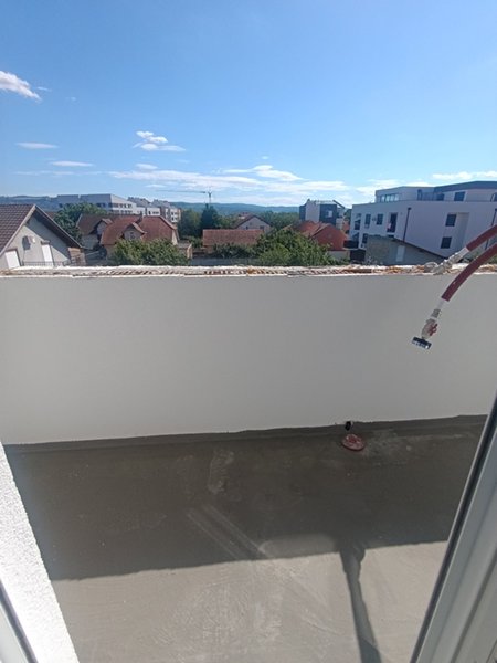 Slika 9 - ODLIČAN TROSOBAN STAN -POČETAK ADICA ,MOŽE NA KREDIT,SA PARKING MESTOM GRATIS