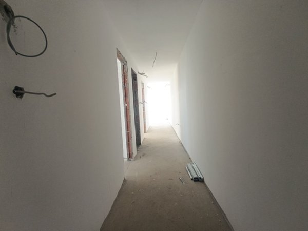 Slika 1 - ODLIČAN TROSOBAN STAN -POČETAK ADICA ,MOŽE NA KREDIT,SA PARKING MESTOM GRATIS
