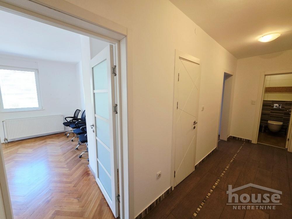 Slika 7 - Stan,NOVI SAD,BULEVAR,kv: 83.00, € 215800, ID: 1066025