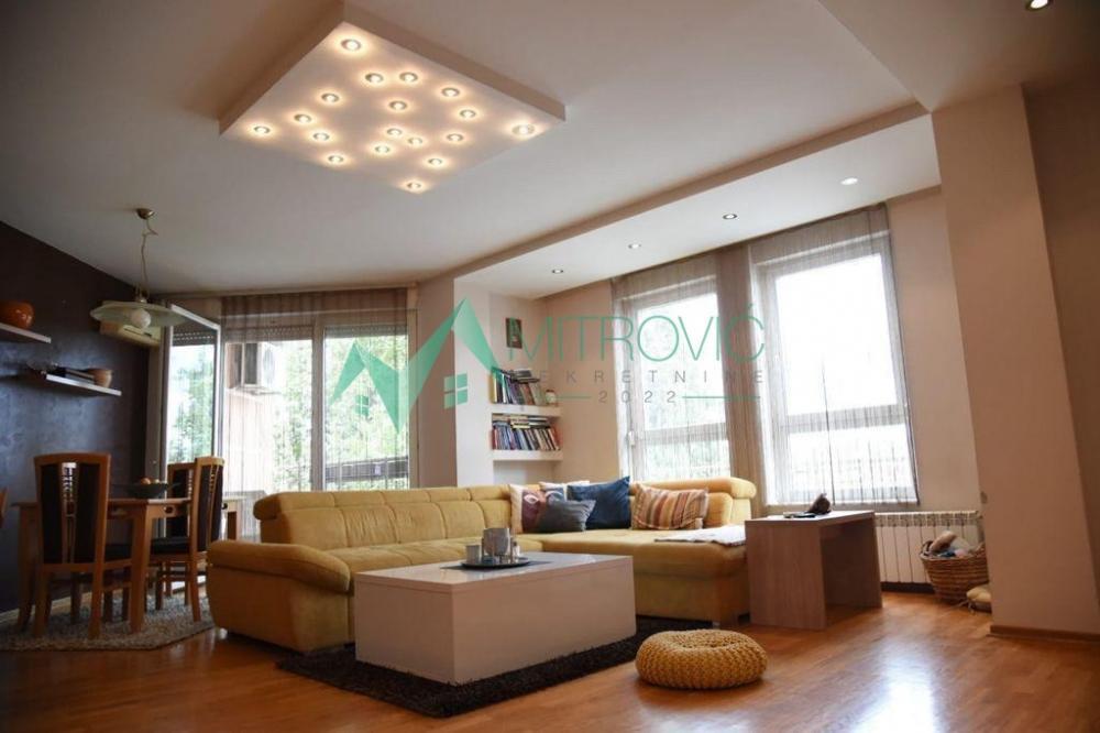 Glavna slika -Na prodaju prostran duplex od 131 m² u naselju Lipov Gaj (šifra oglasa 1004515) 