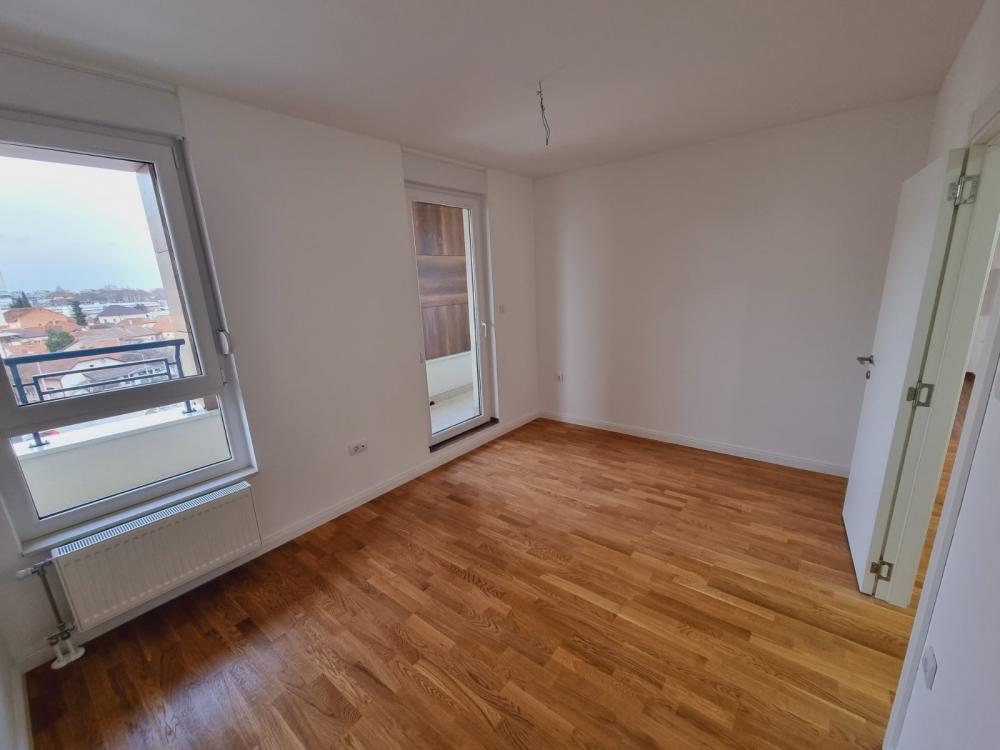 Slika 8 - Stan,NOVI SAD,NOVI BULEVAR,kv: 63.00, € 166900, ID: 1059325