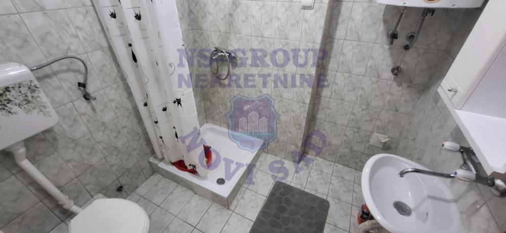 Slika 8 - Moderan, komforan jednoiposoban stan na Novom Naselju