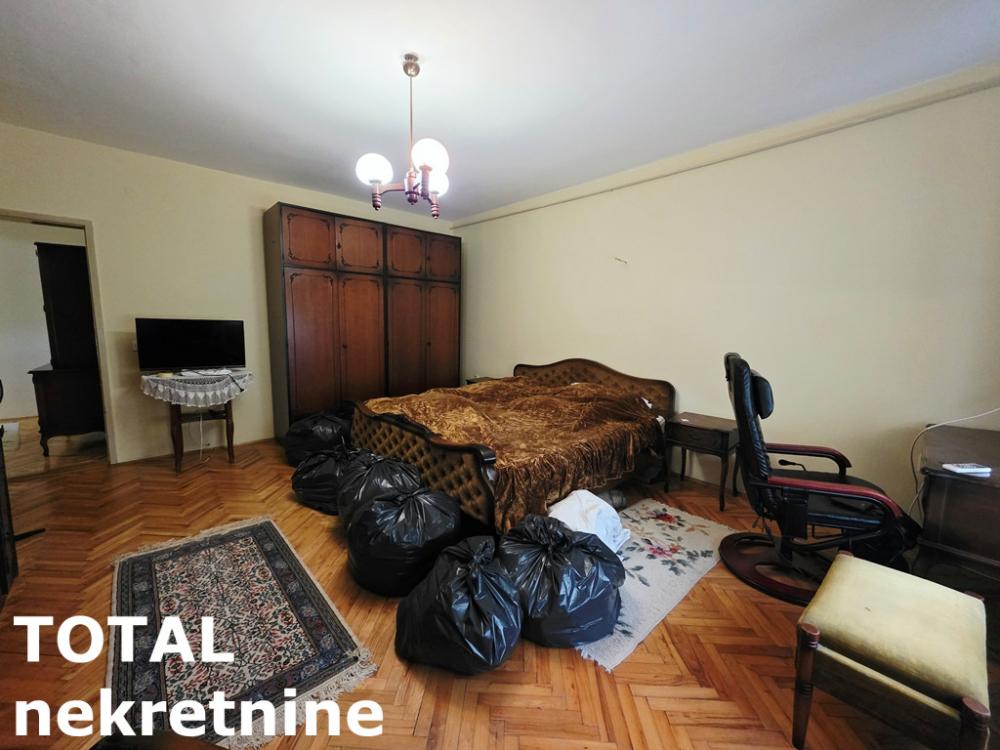Slika 8 - Stan,NOVI SAD,CENTAR,kv: 130.00, € 399000, ID: 1102880