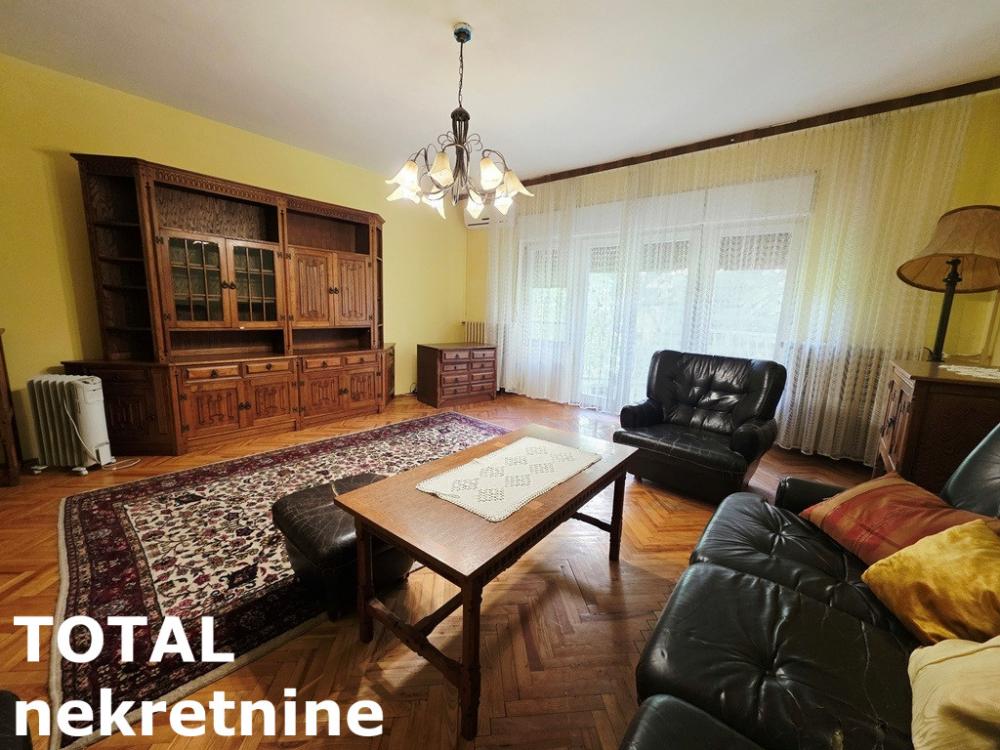 Slika 1 - Stan,NOVI SAD,CENTAR,kv: 130.00, € 399000, ID: 1102880